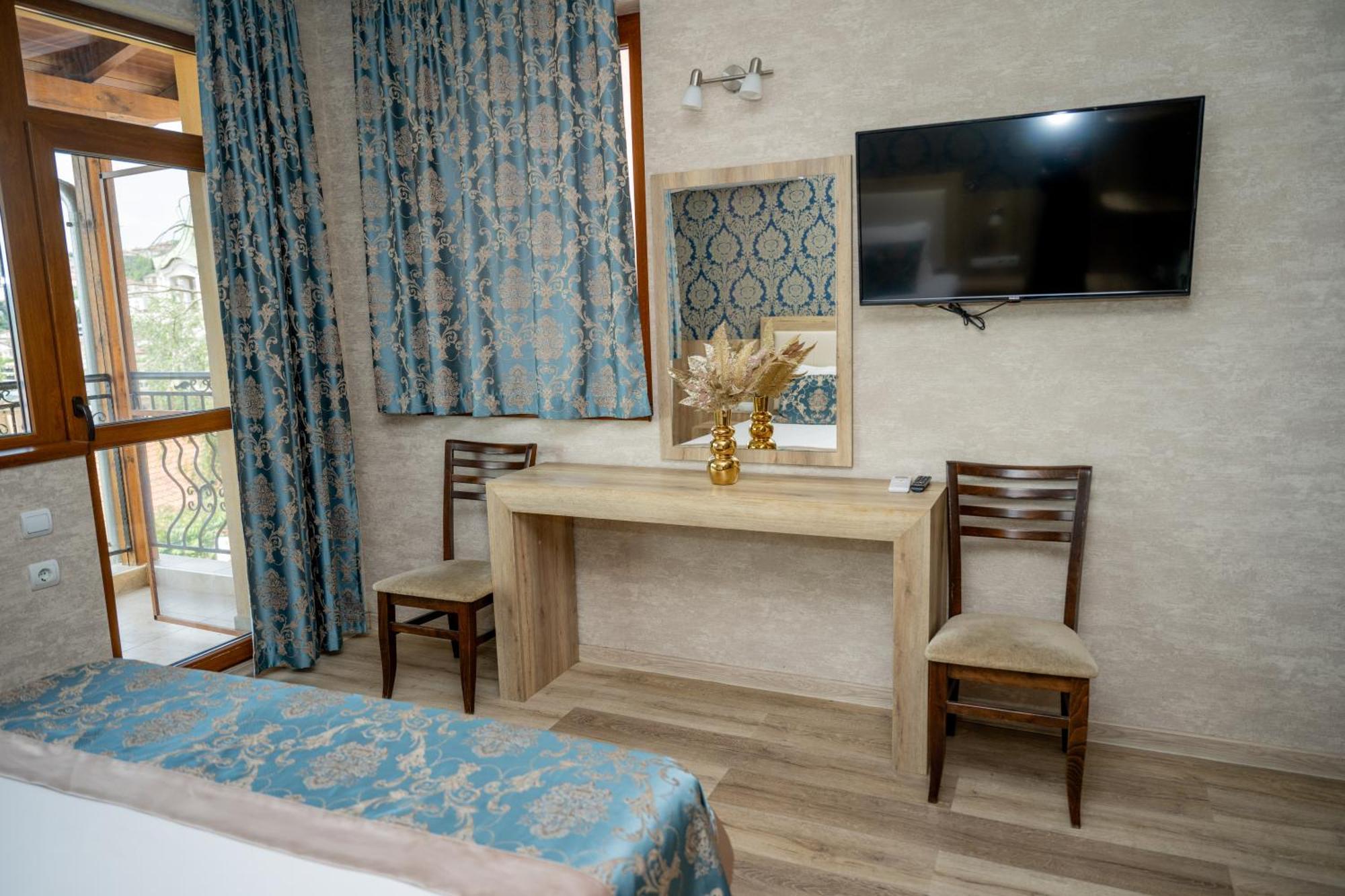 Otel Lucky Tırnova